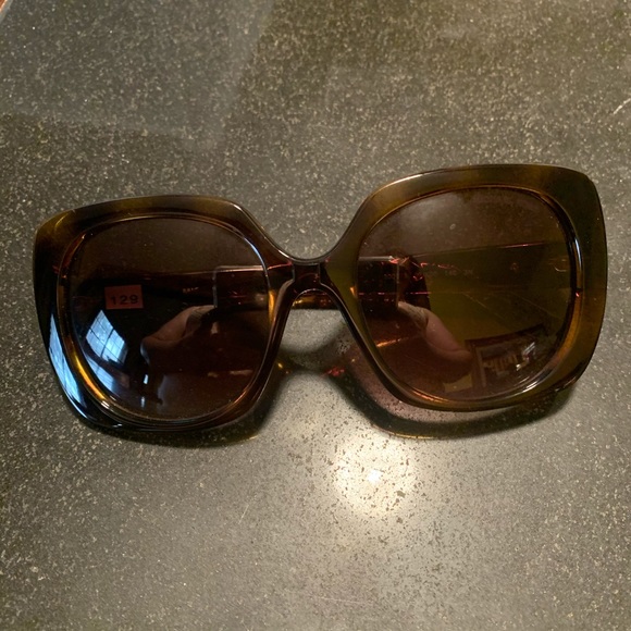 Michael Kors Accessories - Michael Kors Womens Oversized Sunglasses